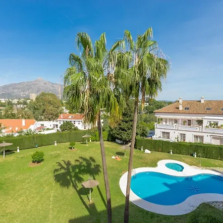 Cozy 2 Bdrm W Pool & Stunning Mountain Views * Marbella